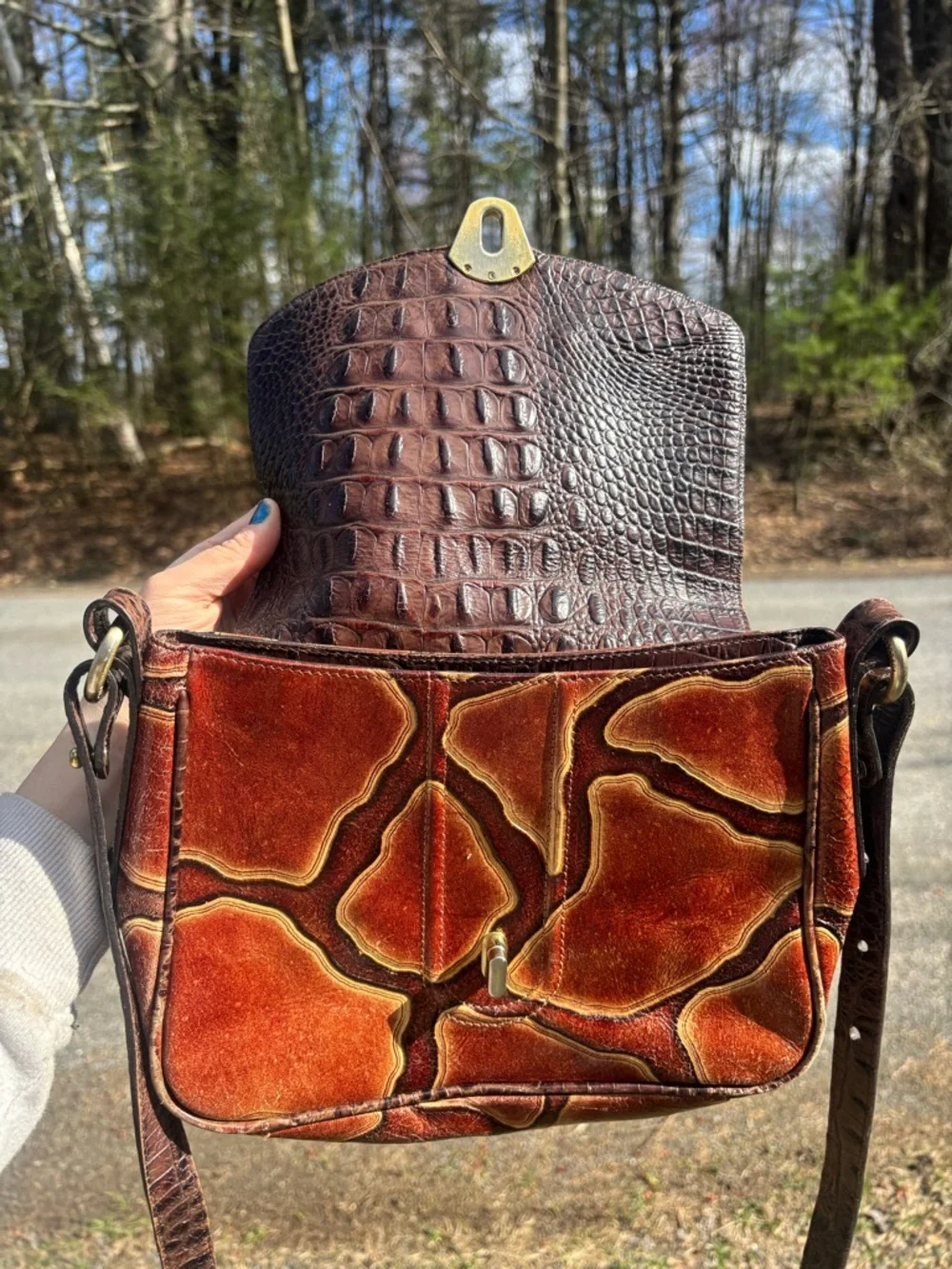 Brahmin Leather Crossbody Bag Limited Edition - Picture 6 of 17